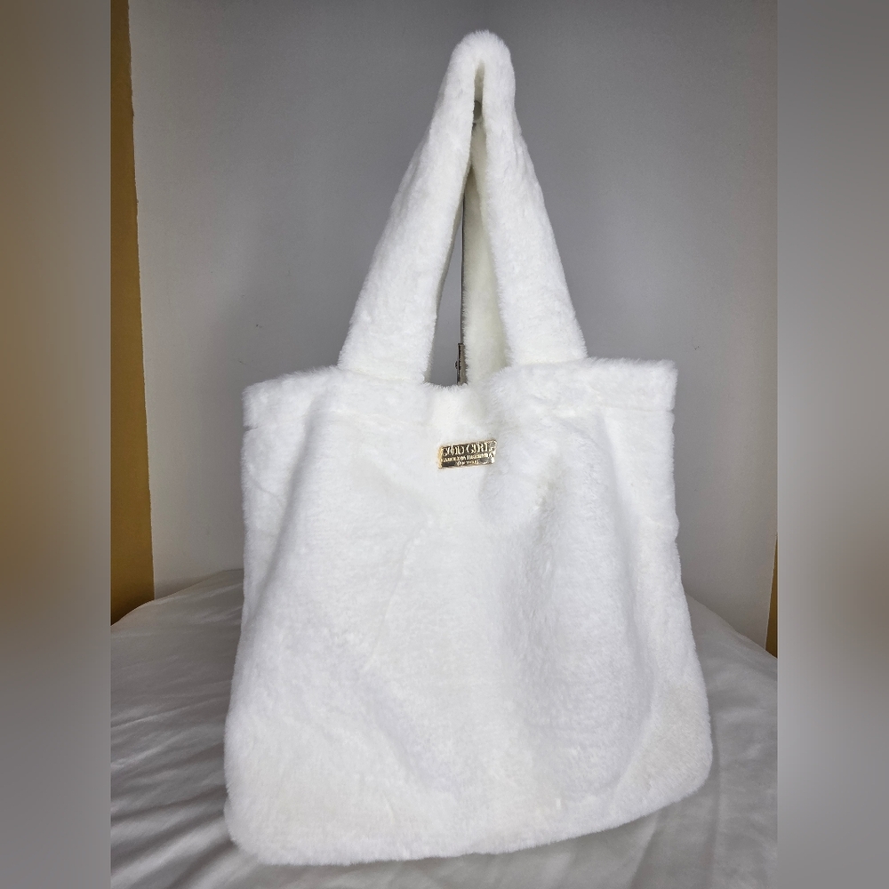 NWOT Good Girl By Carolina Herrera -11" X 16"inch-Elegant White FauxFur Tote Bag